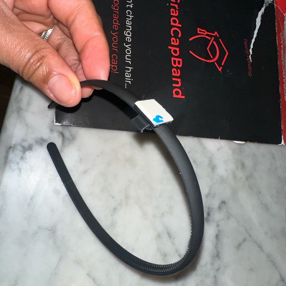 GradCapBand &  Graduation Cap Comfort Headband Black New